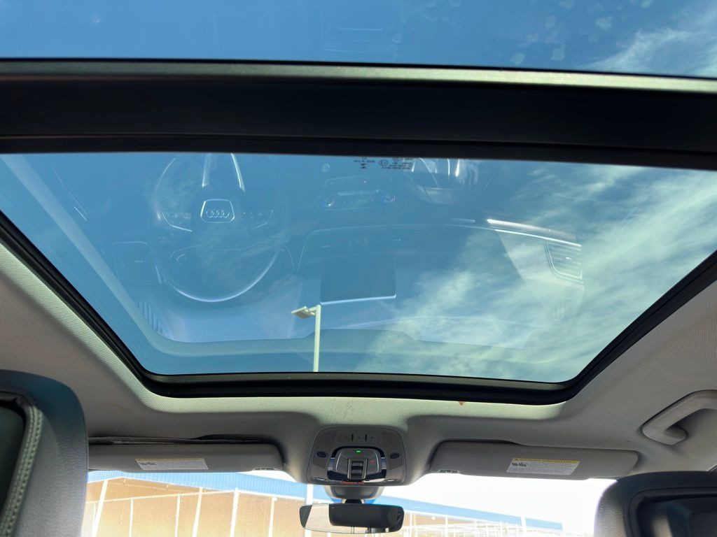 2020 Audi Q5 Image 36