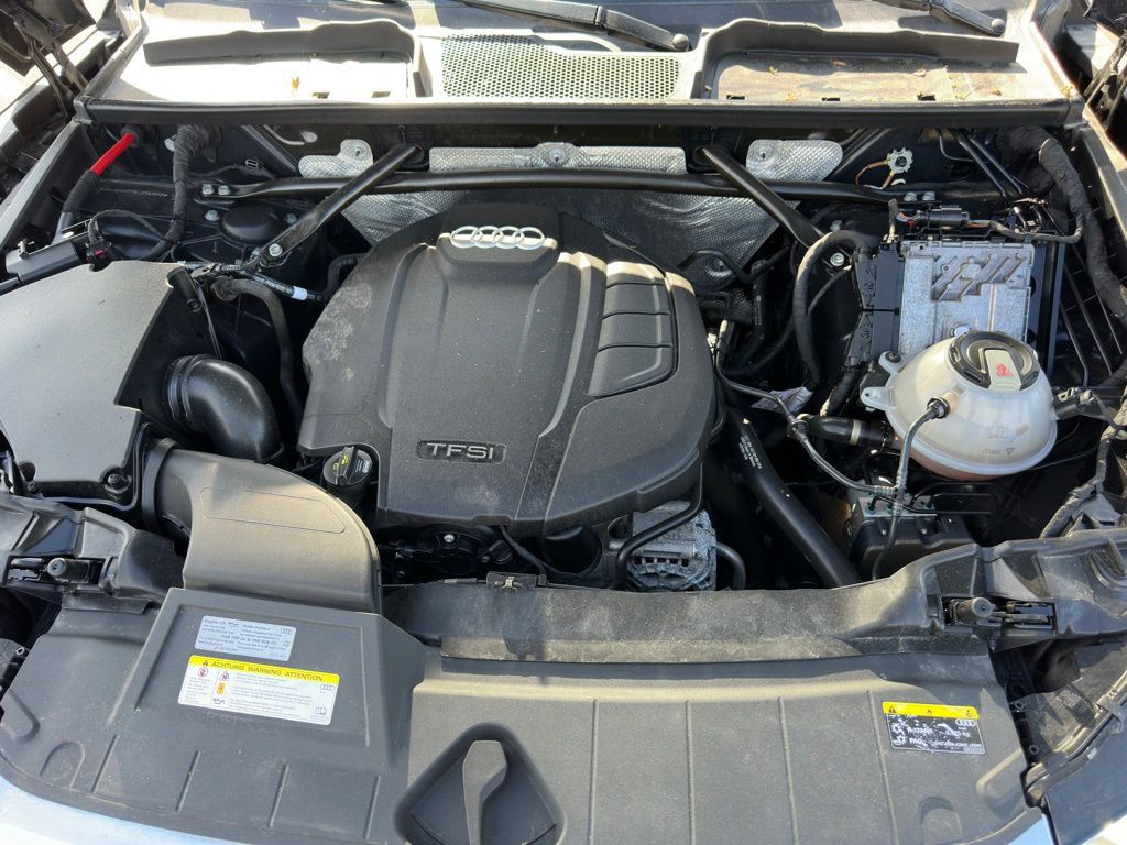2020 Audi Q5 Image 40