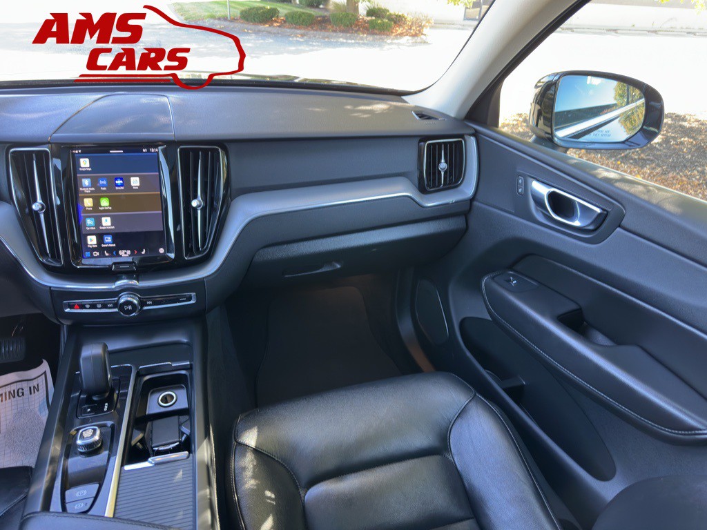 2023 Volvo XC60 Image 9