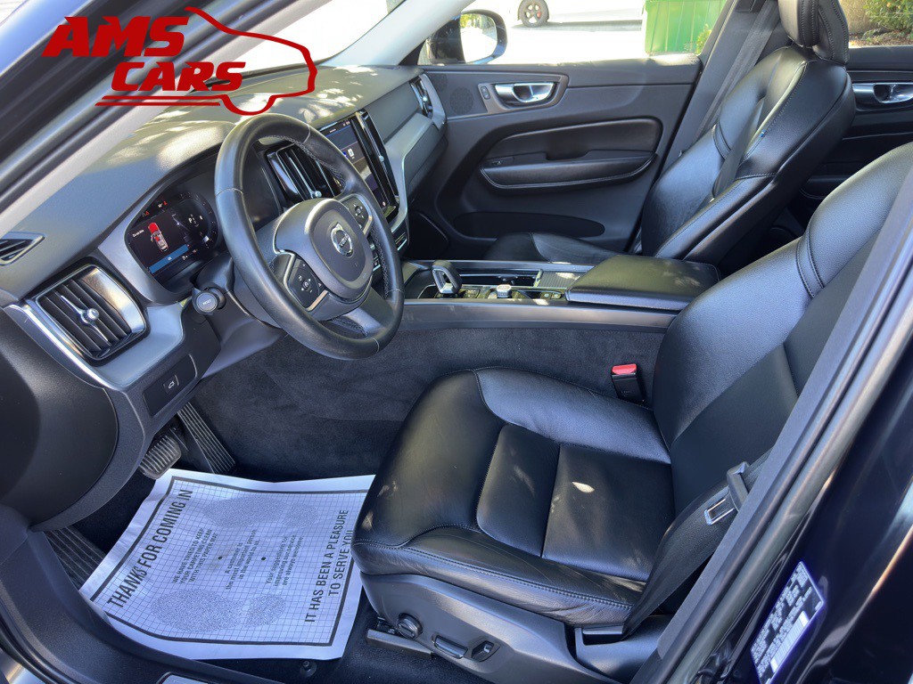 2023 Volvo XC60 Image 10