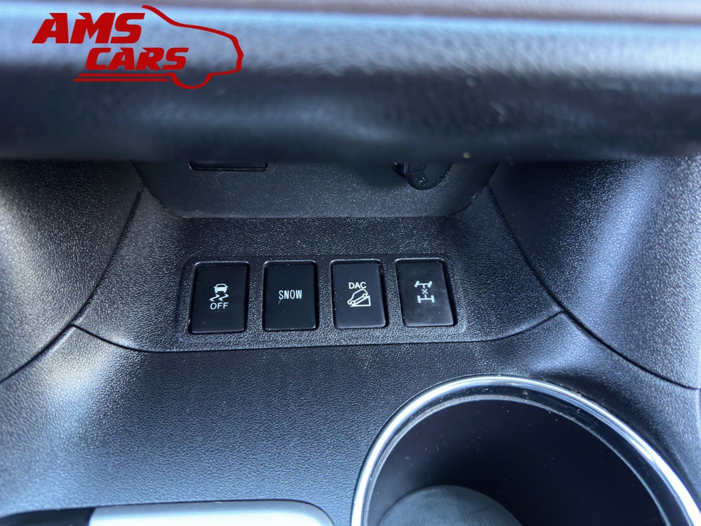 2015 Toyota Highlander Image 38