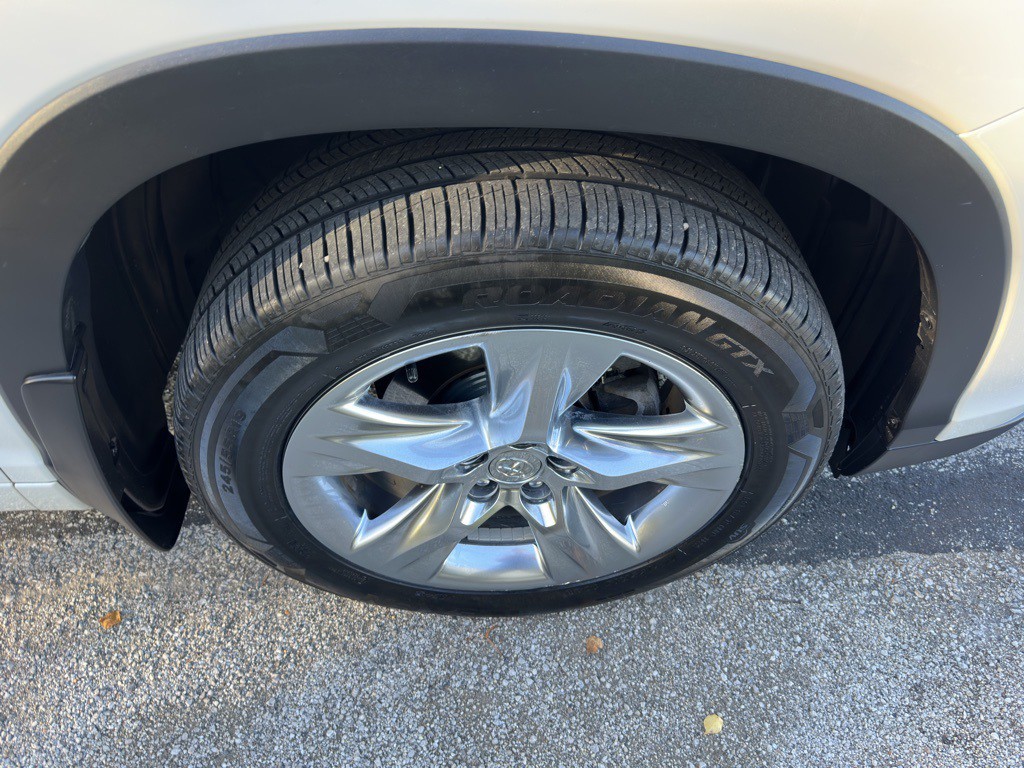 2015 Toyota Highlander Image 53