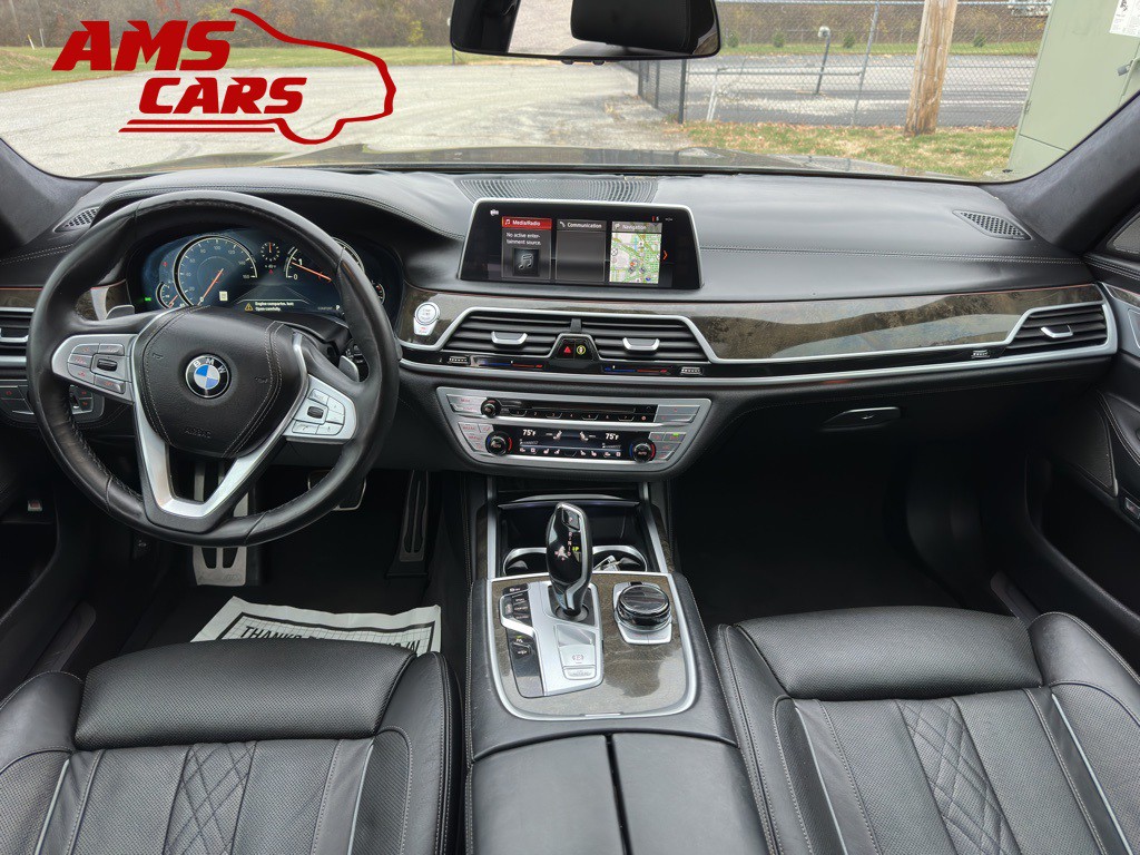 2018 BMW 7 Series Image 7
