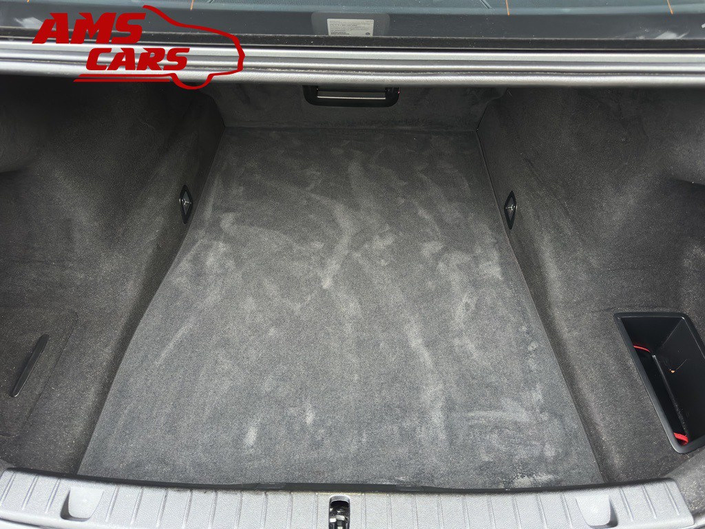 2018 BMW 7 Series Image 34