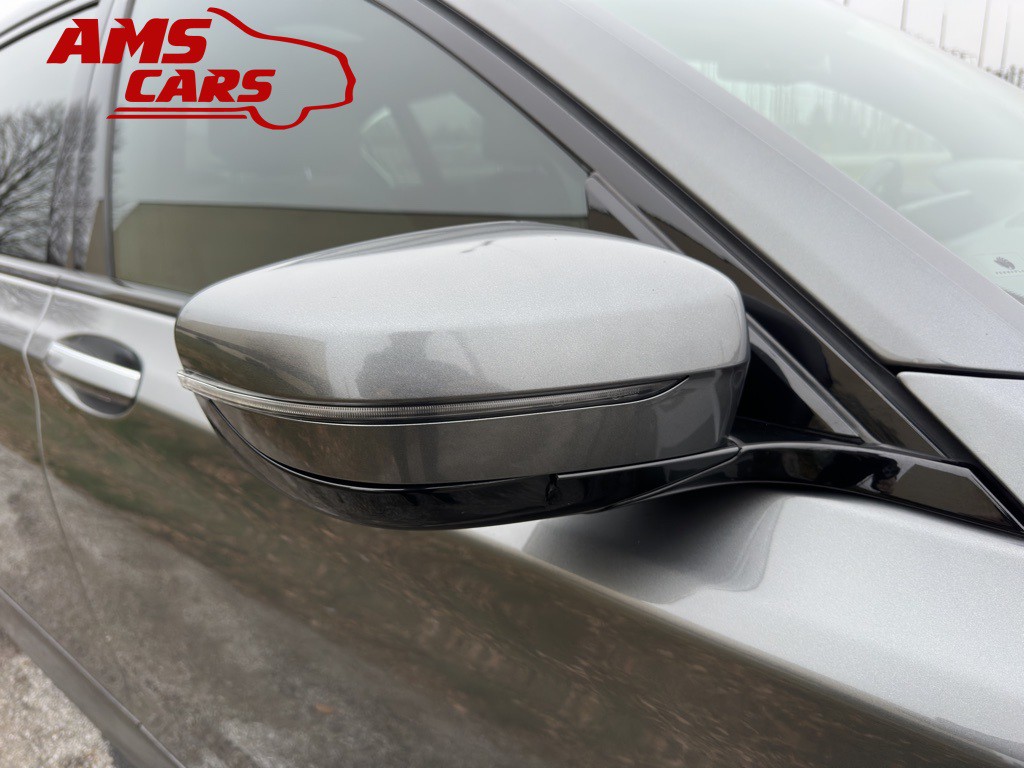 2018 BMW 7 Series Image 38