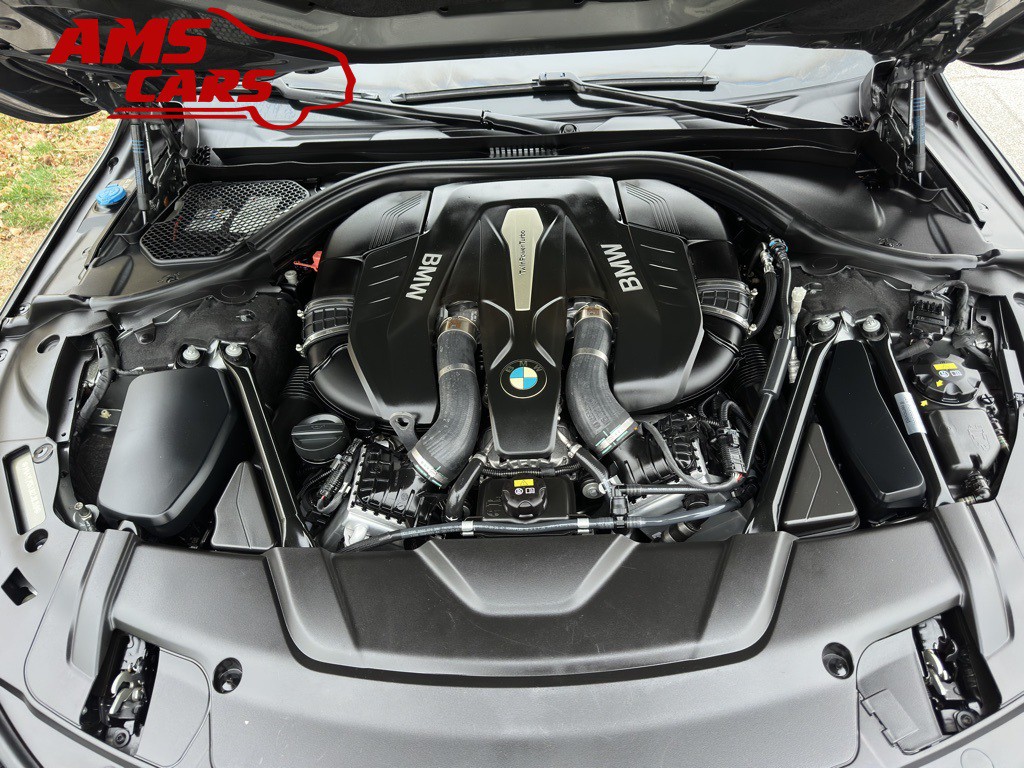 2018 BMW 7 Series Image 39