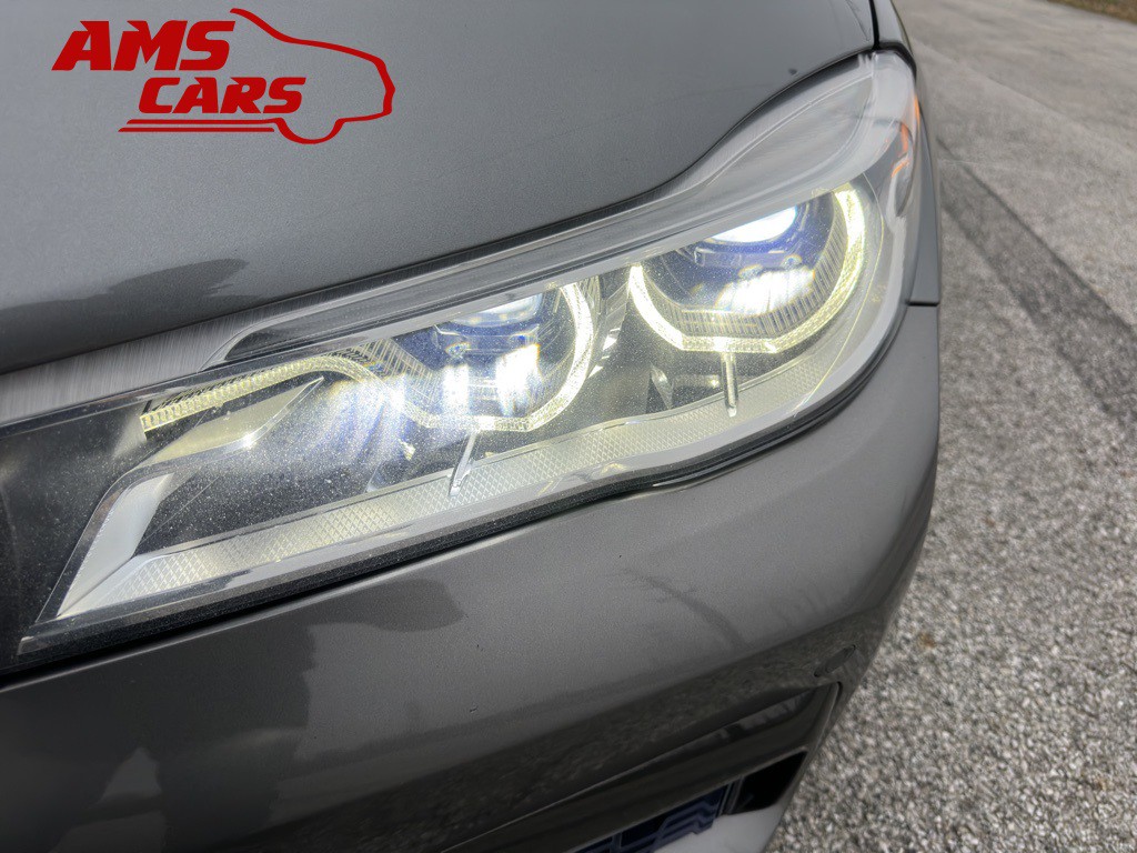 2018 BMW 7 Series Image 40