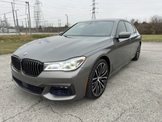 Image for 2018 BMW 7 Series 750i xDrive ID: 6954432