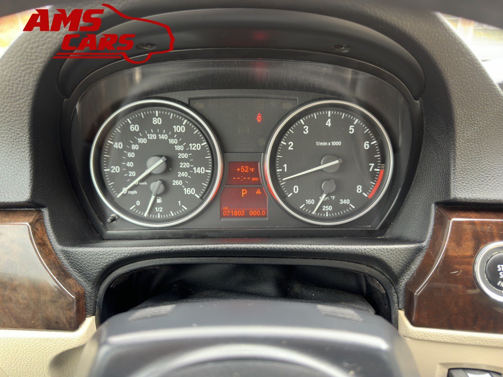 2011 BMW 3 Series Image 20