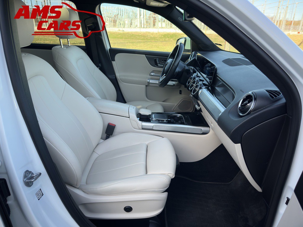 2021 Mercedes-Benz GLB Image 15