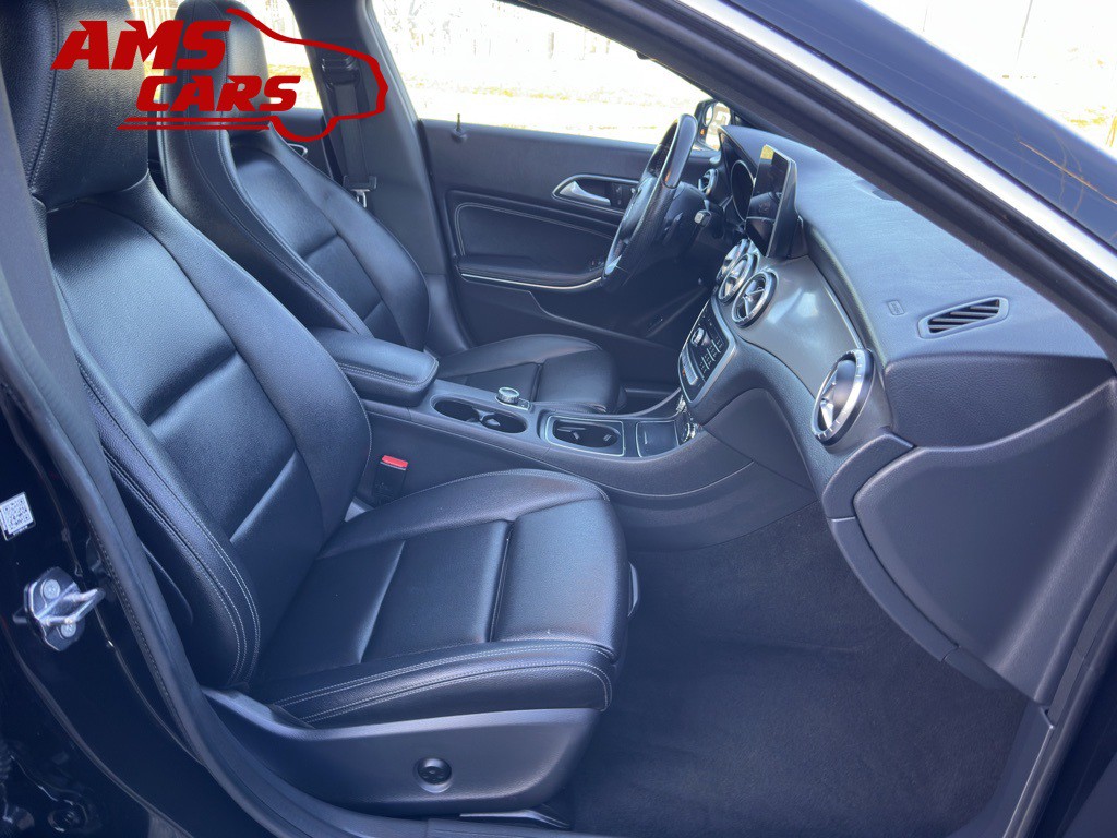 2018 Mercedes-Benz CLA-Class Image 15