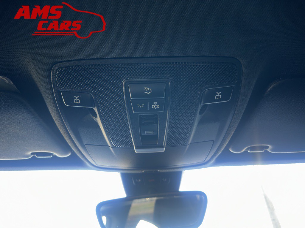 2018 Mercedes-Benz CLA-Class Image 31