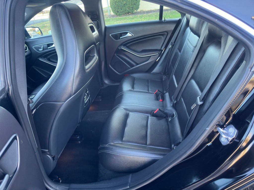 2018 Mercedes-Benz CLA-Class Image 12