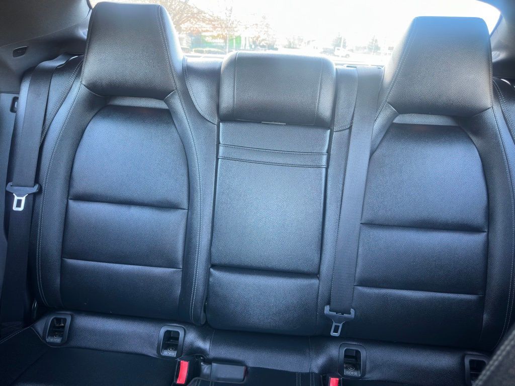 2018 Mercedes-Benz CLA-Class Image 13
