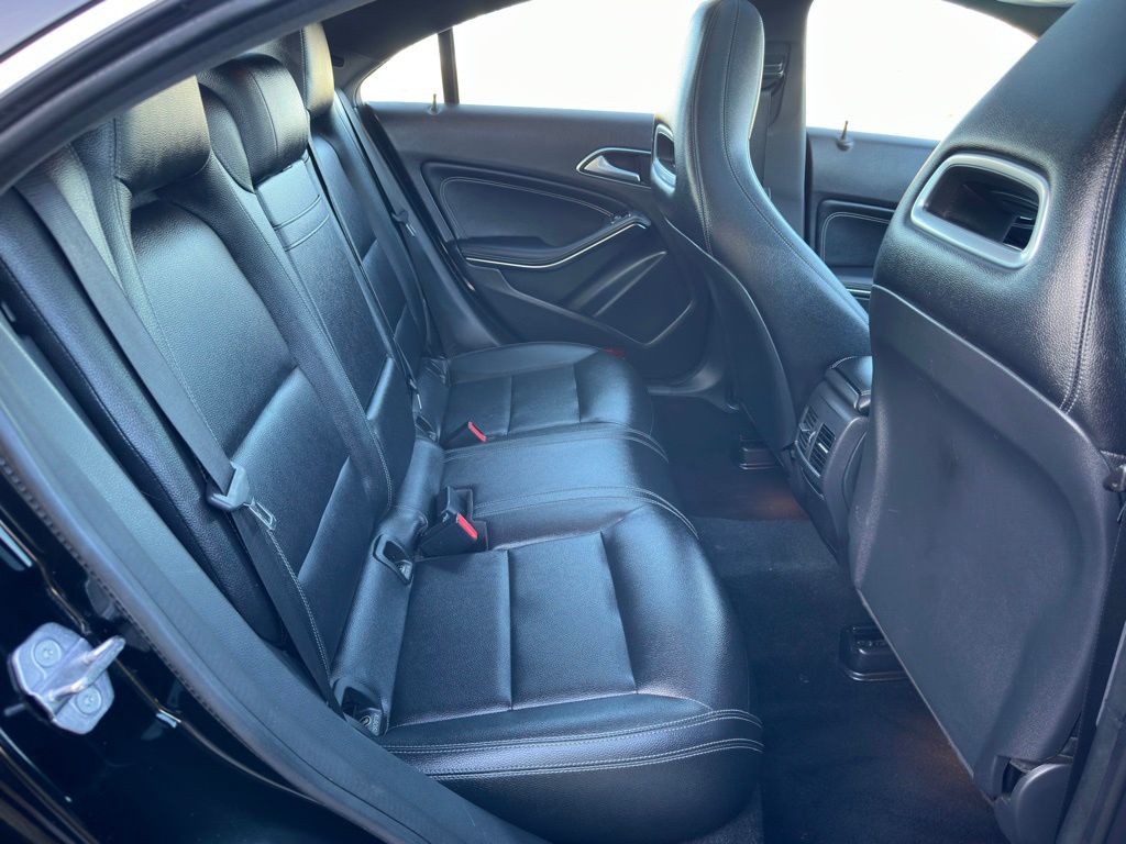 2018 Mercedes-Benz CLA-Class Image 14