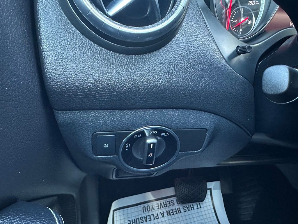 2018 Mercedes-Benz CLA-Class Image 22