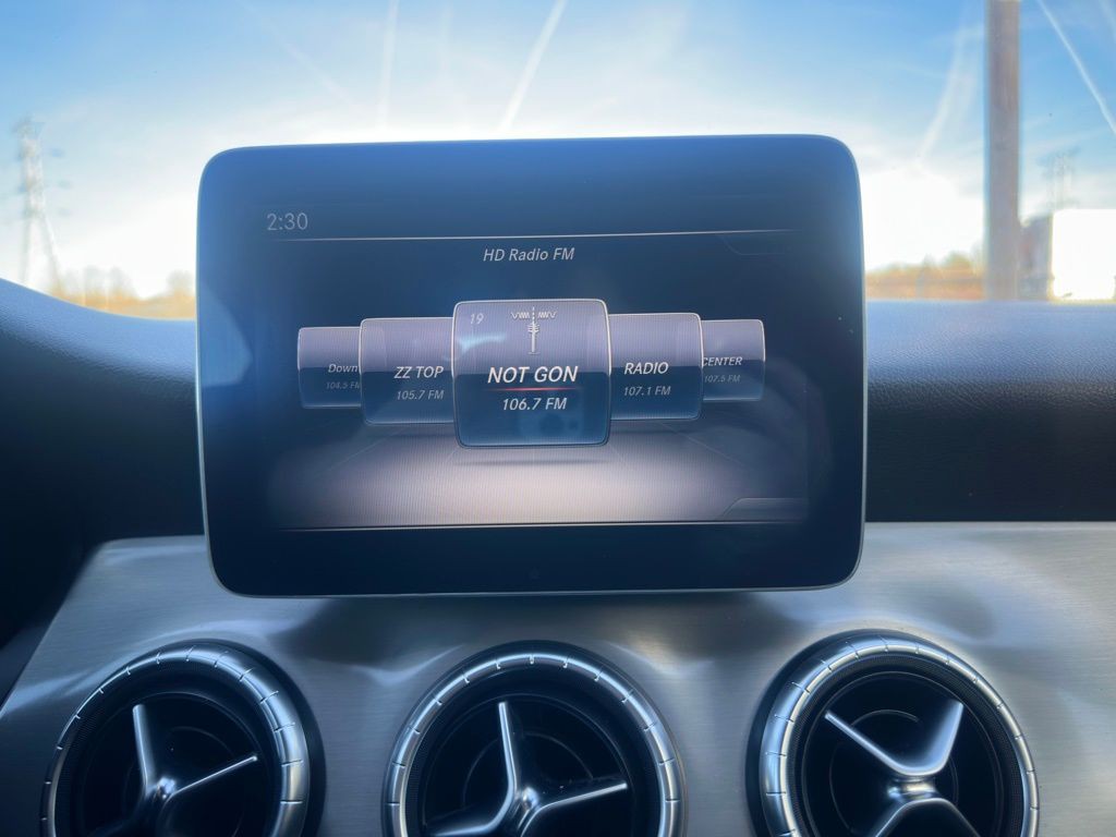 2018 Mercedes-Benz CLA-Class Image 23