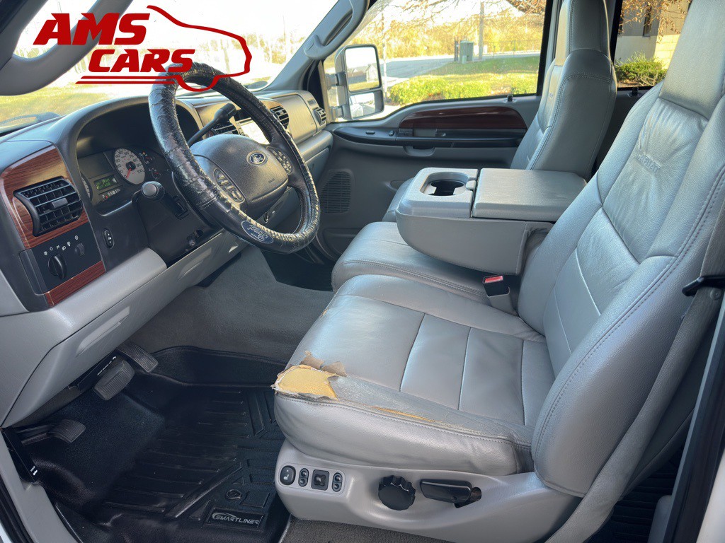 2005 Ford F-350 Image 10