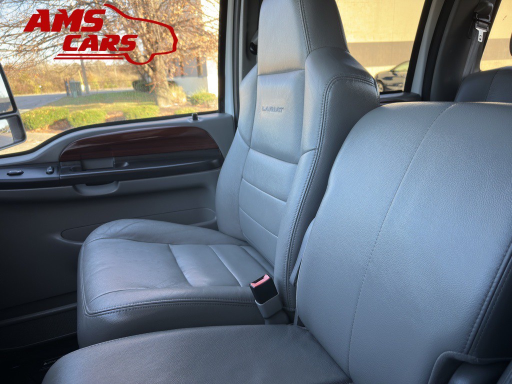 2005 Ford F-350 Image 12