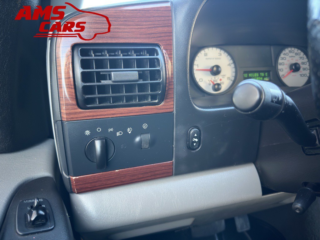 2005 Ford F-350 Image 19