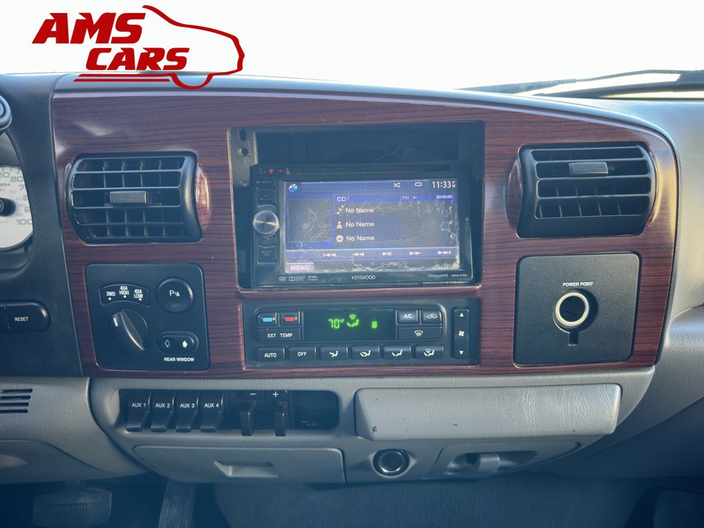 2005 Ford F-350 Image 21