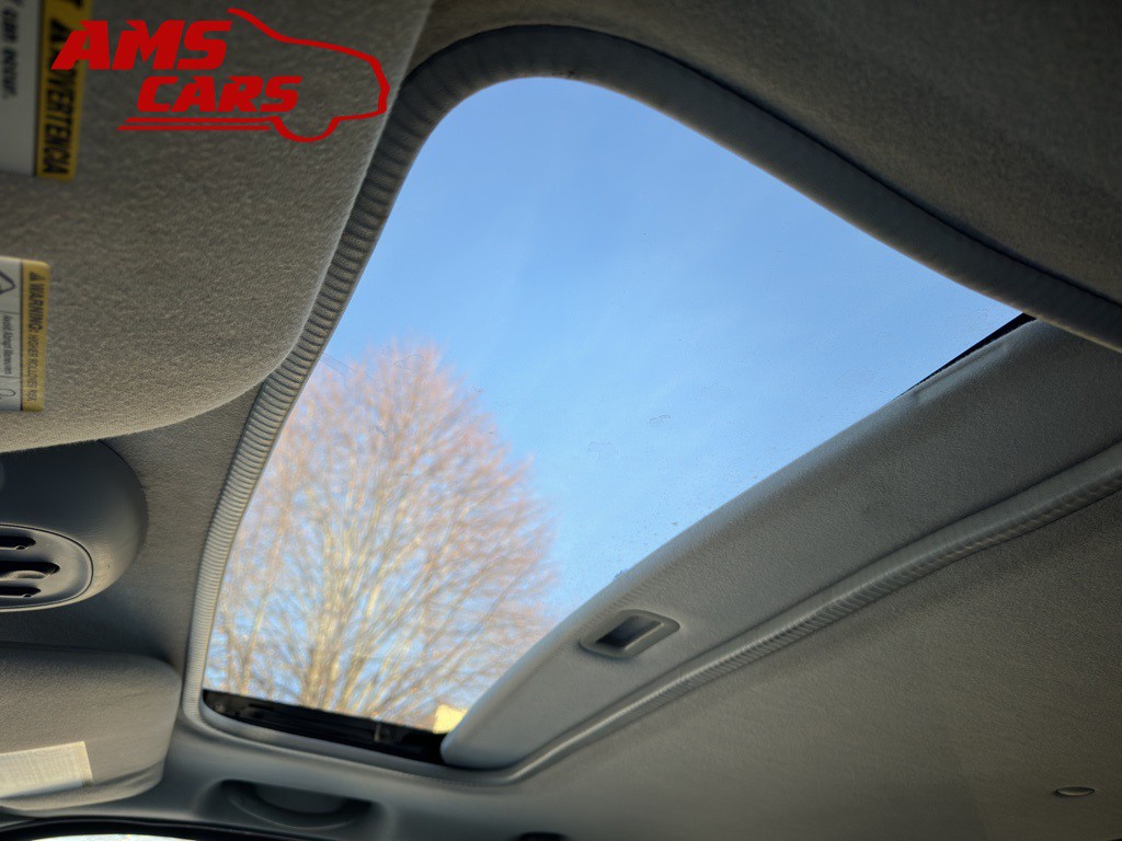 2005 Ford F-350 Image 23