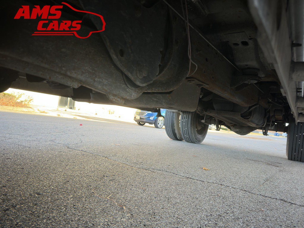 2005 Ford F-350 Image 34