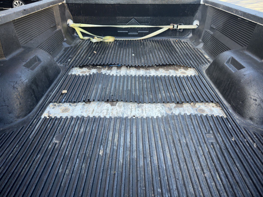 2005 Ford F-350 Image 26