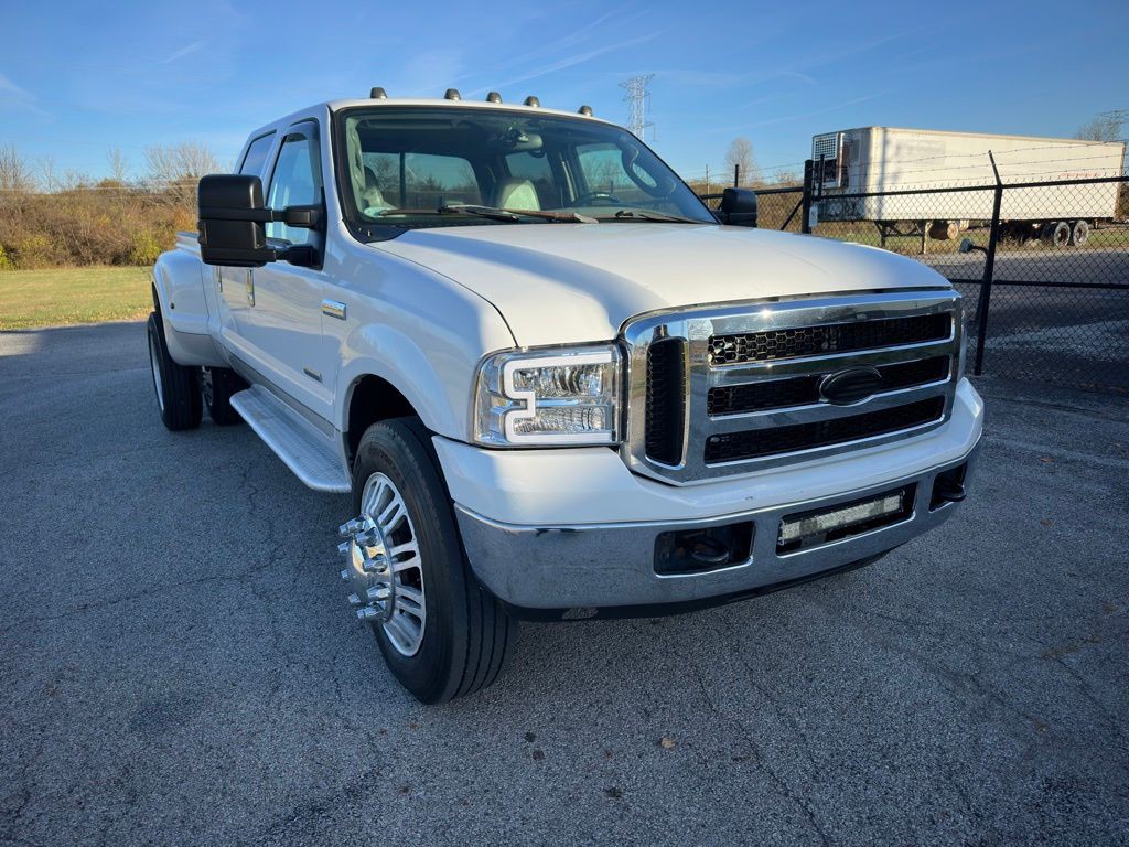 2005 Ford F-350 Image 3