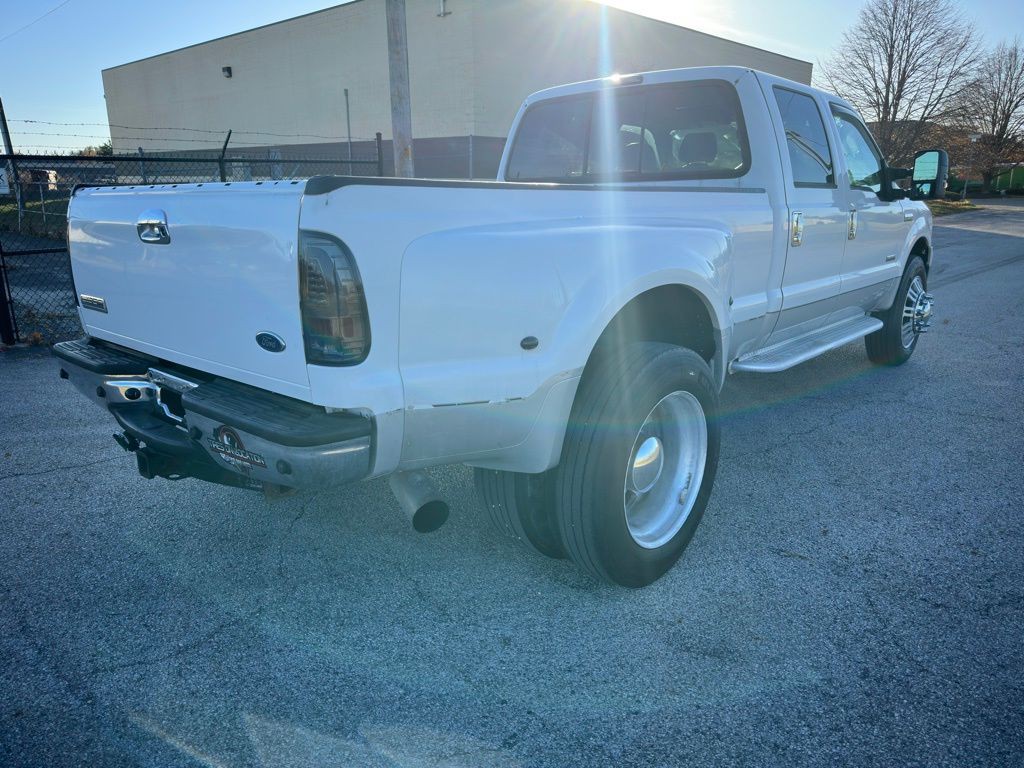 2005 Ford F-350 Image 4