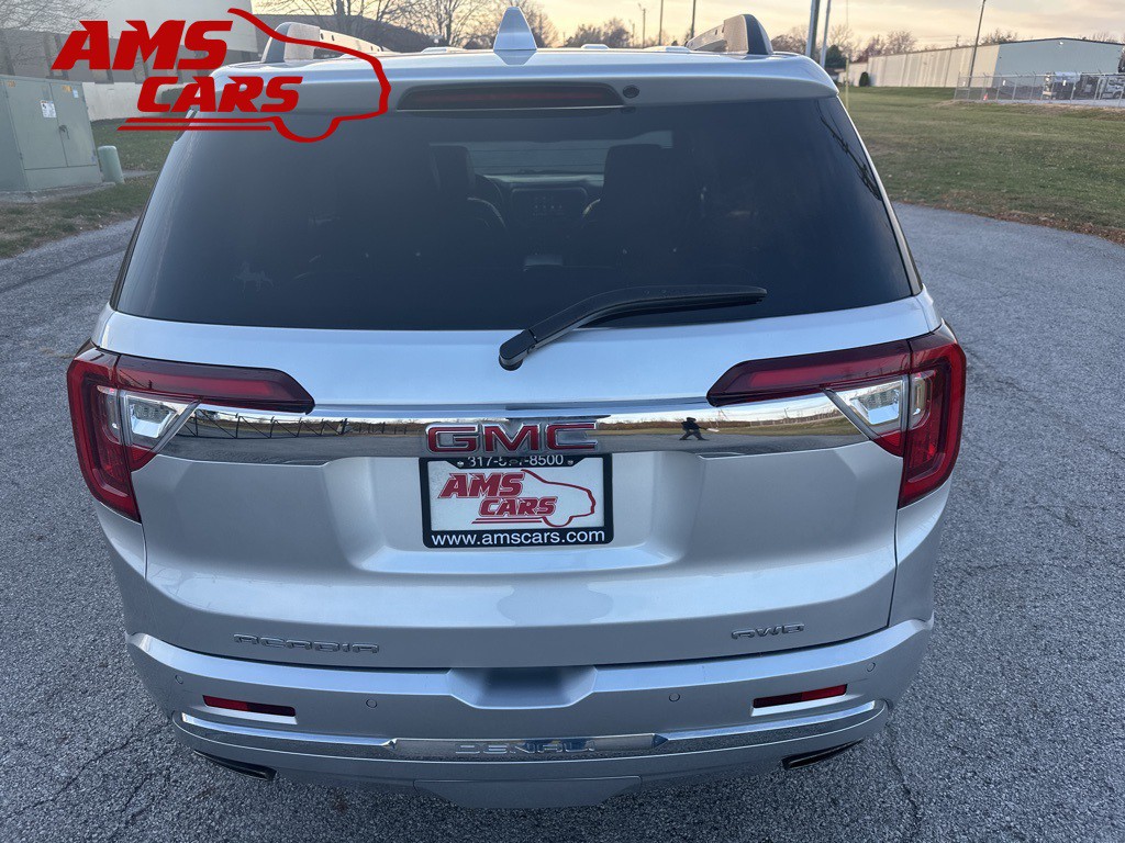 2020 GMC Acadia Image 3