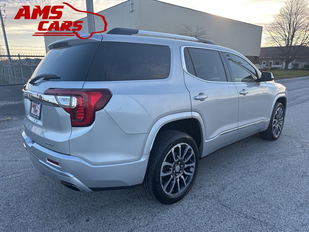 2020 GMC Acadia Image 4