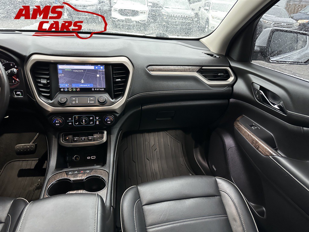 2020 GMC Acadia Image 10