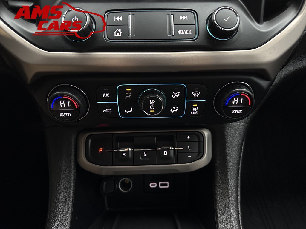 2020 GMC Acadia Image 30