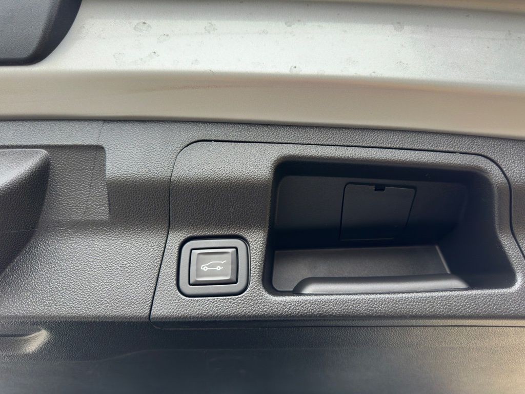 2020 GMC Acadia Image 46