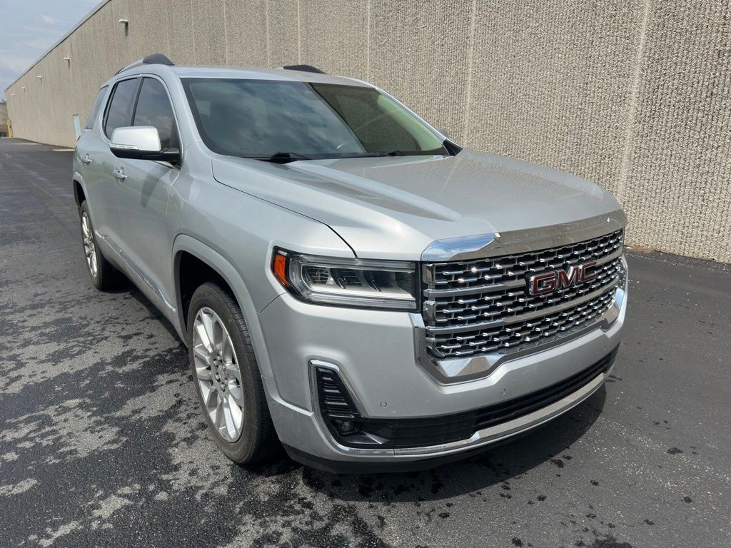 2020 GMC Acadia Image 3