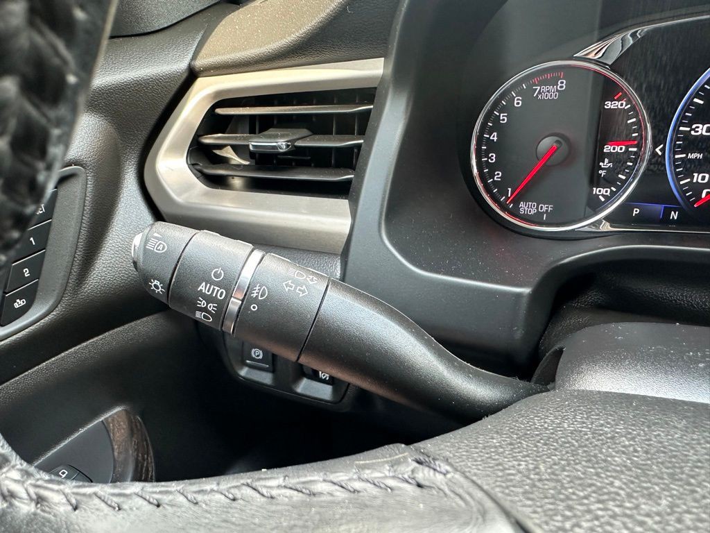 2020 GMC Acadia Image 26