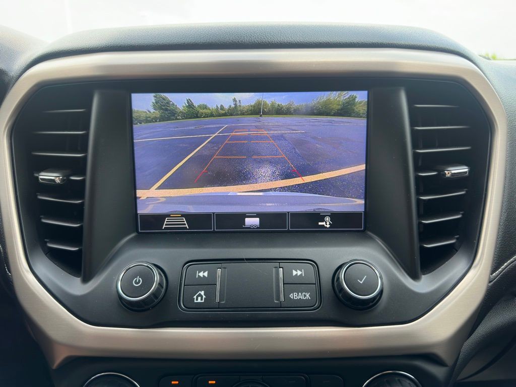 2020 GMC Acadia Image 38