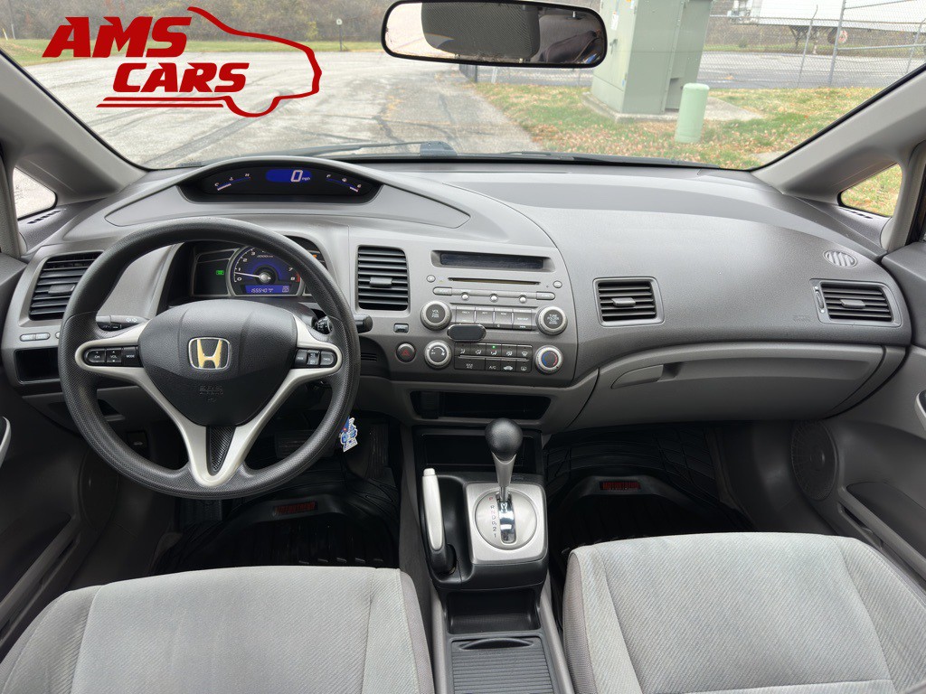 2011 Honda Civic Image 8