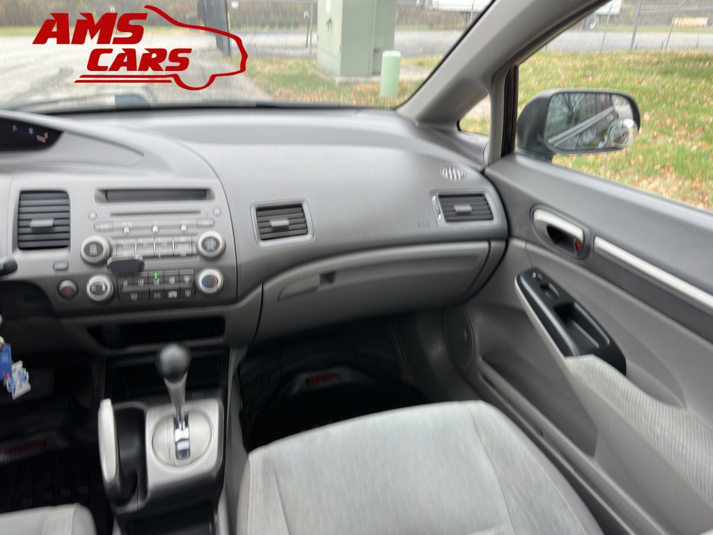 2011 Honda Civic Image 9