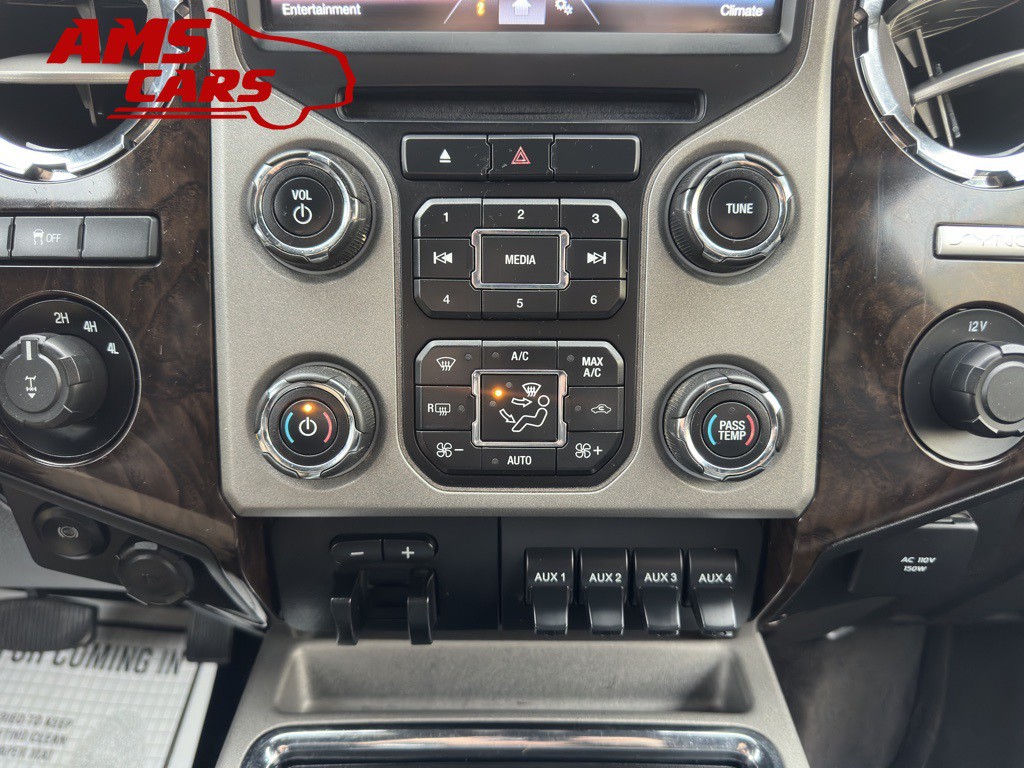 2016 Ford F-250 Image 30