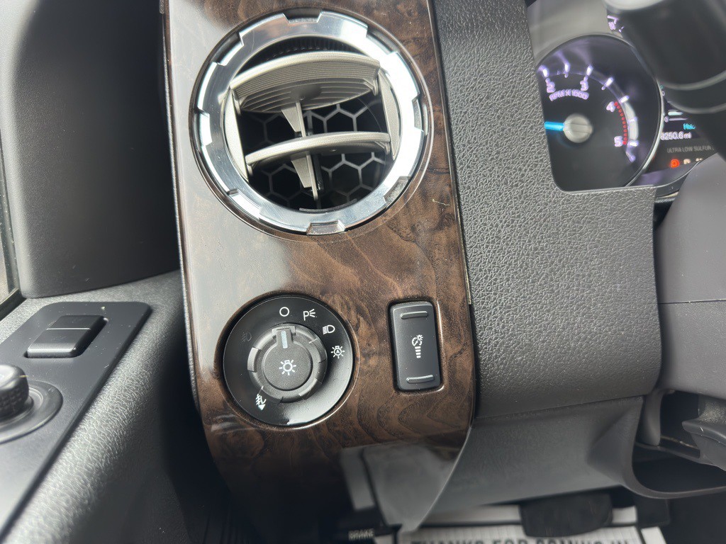 2016 Ford F-250 Image 20