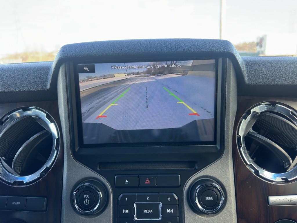 2016 Ford F-350 Image 30