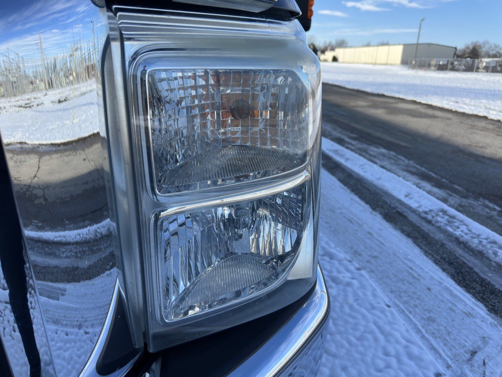 2016 Ford F-350 Image 40