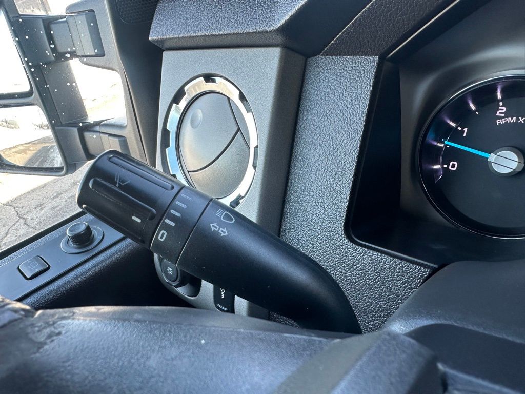 2016 Ford F-350 Image 19
