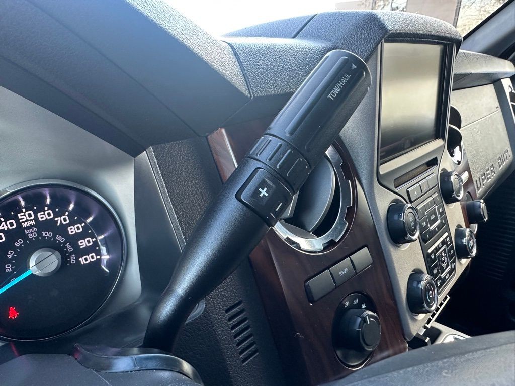 2016 Ford F-350 Image 20