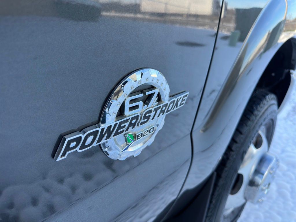 2016 Ford F-350 Image 36