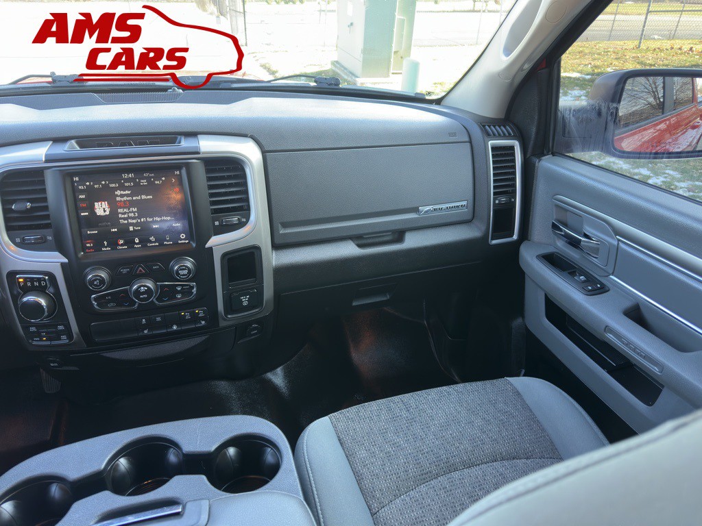 2019 RAM 1500 Image 9