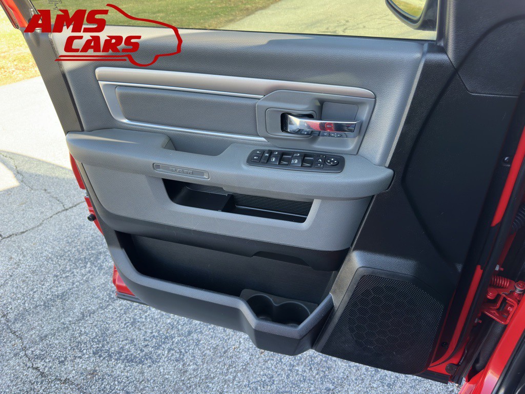 2019 RAM 1500 Image 37