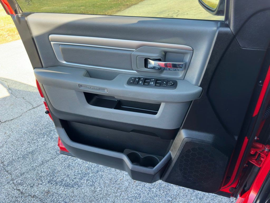 2019 RAM 1500 Image 37